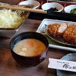 Tonkatsu Kin no Buta Usa Ten - 