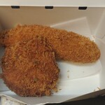 Kobe Croquette Kintetsu Yokkaichi Ten - チキンカツ＆海老と帆立のカツ