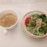 Cafe & Restaurant Reinbo - スープ＆サラダセット￥350