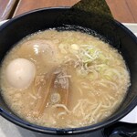 麺大将  - とんこつ醤油味玉ラーメン