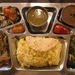 Smile Kitchen Himalayan Bal Uranamba Ten - ダルバートセット