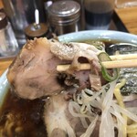 ラーメン 大西 - チャーシュー。素敵。