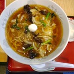 中華飯店　紅蘭 - 肉蕎麦 ￥830