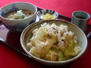 Meibutsu Geso Ten-don to Jikasei Udon Otafuku - げそ天丼