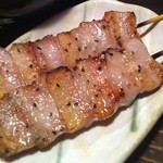 Kushiyaki Nagomiya - 人気急上昇！外はカリカリ中はジューシートントロ串