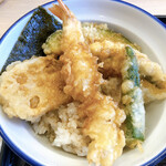 Ten-don Tempura Honpo San Ten Hirakata Takanomichi Ten - 39天丼