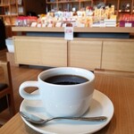 東急ステイ飛騨高山 結の湯 カフェ - コーヒー。地元の物だろうか、なかなか美味しいコーヒーだ。