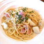 イタリア料理＆バール たんと - ベーコンと新じゃがのクリームパスタ