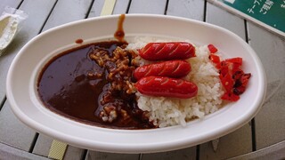 SUGOH Kitchen & Cafe - ウインナーカレー  700円