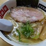 中華そば 栃木阿波家 - 塩ラーメン700円(税込)