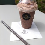 GODIVA - ストローとナフキンと共に渡されました