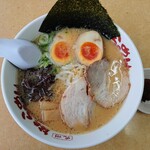 Chikuho Ramen Yamagoya Hikari Ten - 昭和ラーメン＆激辛たま