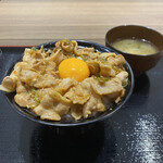 Tonkatsu Kokuumaya Ion Moru Nagakute Ten - 極旨豚丼(ニンニク醤油)、味噌汁