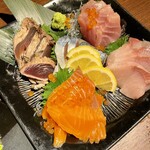 Kani to Seafood Kosaka Shinjuku - 刺身盛り合わせ