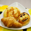 Boulangerie Parisienne - アンパンマン (￥180)、レモンパン (￥170)、クロワッサン (￥180)