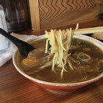 Maachan Ramen Manno - 麺はもっさり多め