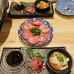 Okinawa Yakiniku Horumon Sudaku Naha Ten - 