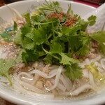 Thai Rak Thai - ・クイティオナームルクチンムー 850円