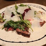 Enoteca il Gentile - 美瑛産ジャージー牛 炭焼き 内モモ タリアータ①