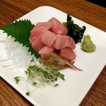 Izakaya Yafu - 中トロ入りマグロぶつ880円