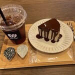 メニーズ カフェ - 料理写真: