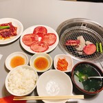 Sumibi Yakiniku Tantan Tei - 