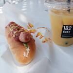 182CAFE - 