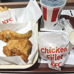 Kentucky Fried Chicken Aoto Eki Ten - 