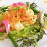 AMIAMI Lunch & Cafe - 