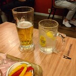 Niku Bar staub - 生ビール、ハイボール