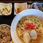 沖縄ダイニング ぱいかじ - そば定食1100円