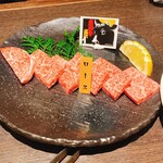 Yakiniku Sakaba Kyosen - 山形、米沢牛ロース2人前で¥2.580？(税込)