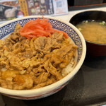 Yoshinoya Jiyugaoka Ten - 朝帰りの牛丼。