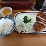 とんかつや栃谷 - 特大とんかつ定食