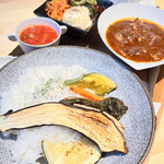 Kadoya Dining & Cafe - 