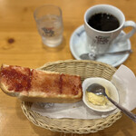 Komeda Coffee Ten Honmachida Ten - たっぷりコーヒーと山食パン+たまごペースト+いちごジャム