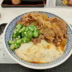 吉野家 - 牛麦とろ丼¥602　トロロサイド