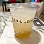 DEAN & DELUCA Cafes Roppongi - レモネードソーダ