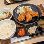 Gusto Kotodori Ten - おろしから揚げ定食