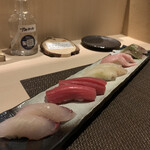 Sushi Hachidai Toa Uesuto - 