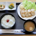 Tomoe Shokudo - 北海道標津産 ホタテのバター焼き定食