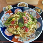 cafe Bonbon Sha - 生パスタ(\1,100) 夏野菜のペペロンチーノ