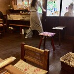 みつばち - 店内