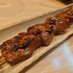 Robata Italian Shizenha Wine Irufu - 赤牛レバー串