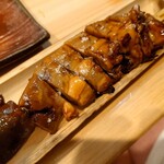 Robata Italian Shizenha Wine Irufu - 煮込み"豚舌(トンタン)"串焼き