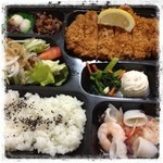 Jonathan Higashiyamata Ten - デリバリーの
                      とんかつ幕の内弁当