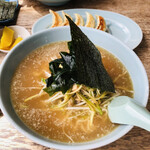 ラーメンショップ - ネギラーメン(かため)＋別皿のりトッピング