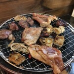 炭火焼きホルモン こすけ - 料理