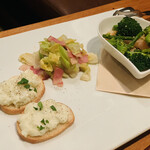 Cheese to Wine no Omise Den Hibiya - 