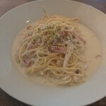 bent vert - 生麺パスタ 4種きのことベーコンのクリームソース